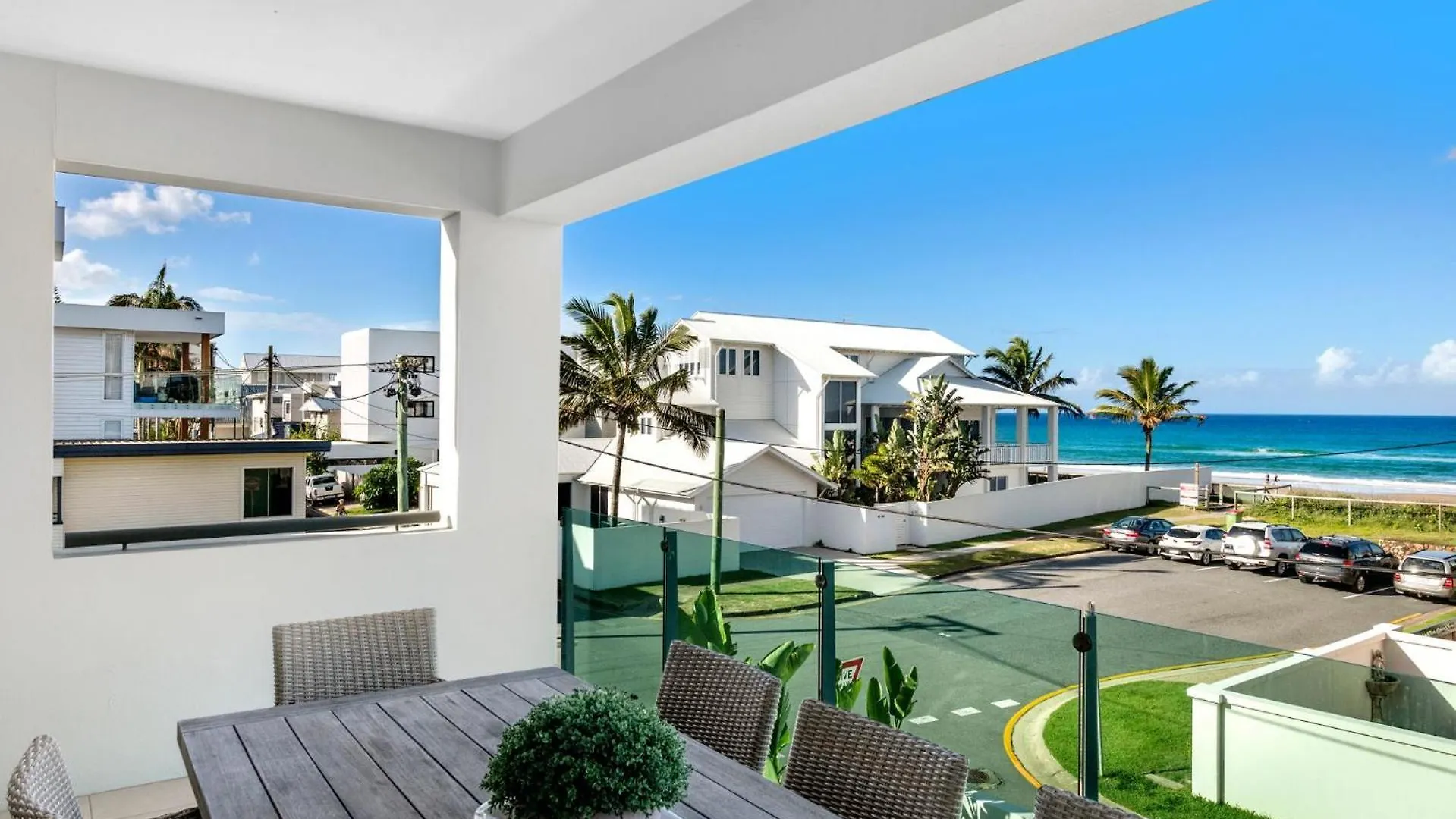 Palm Salt Villa Gold Coast